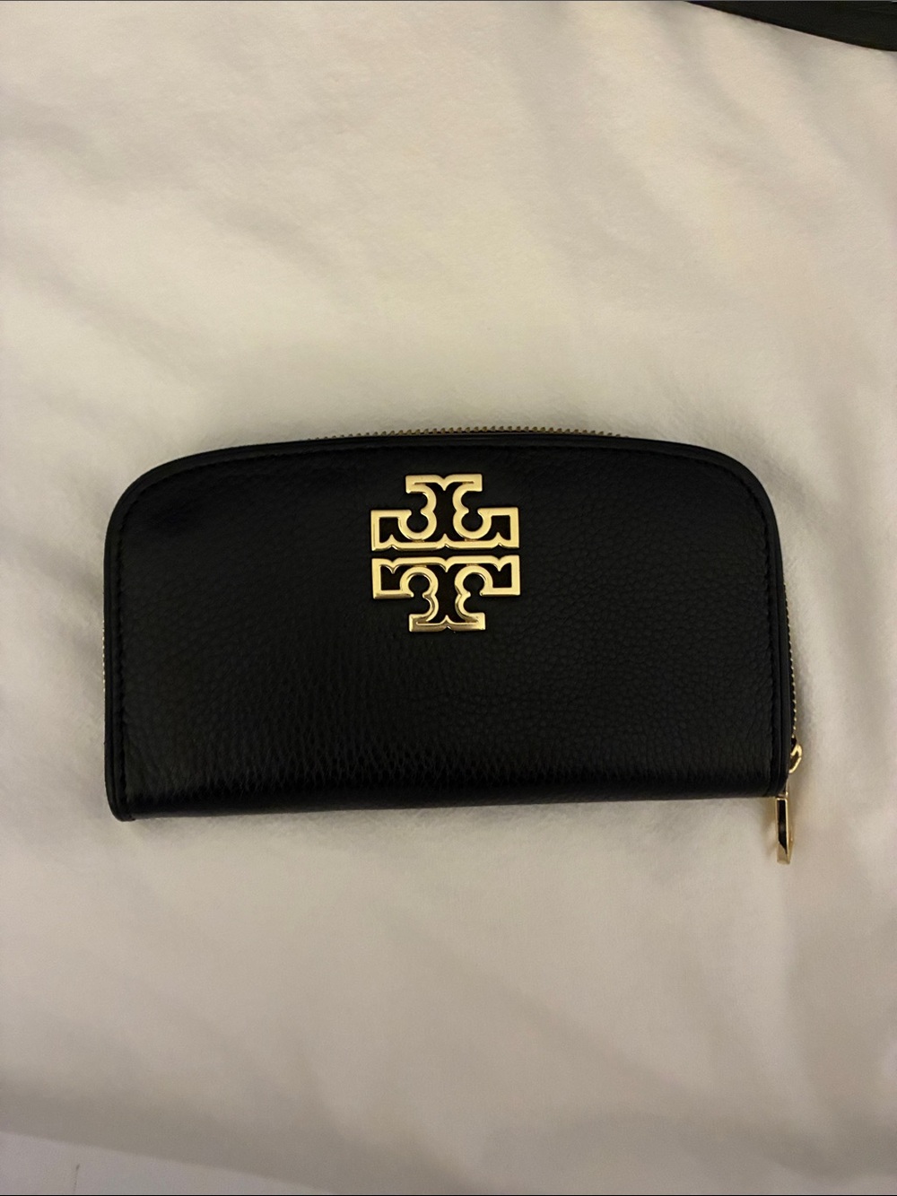 Tory Burch Black Pebbled Leather Zip Wallet with Gold Logo